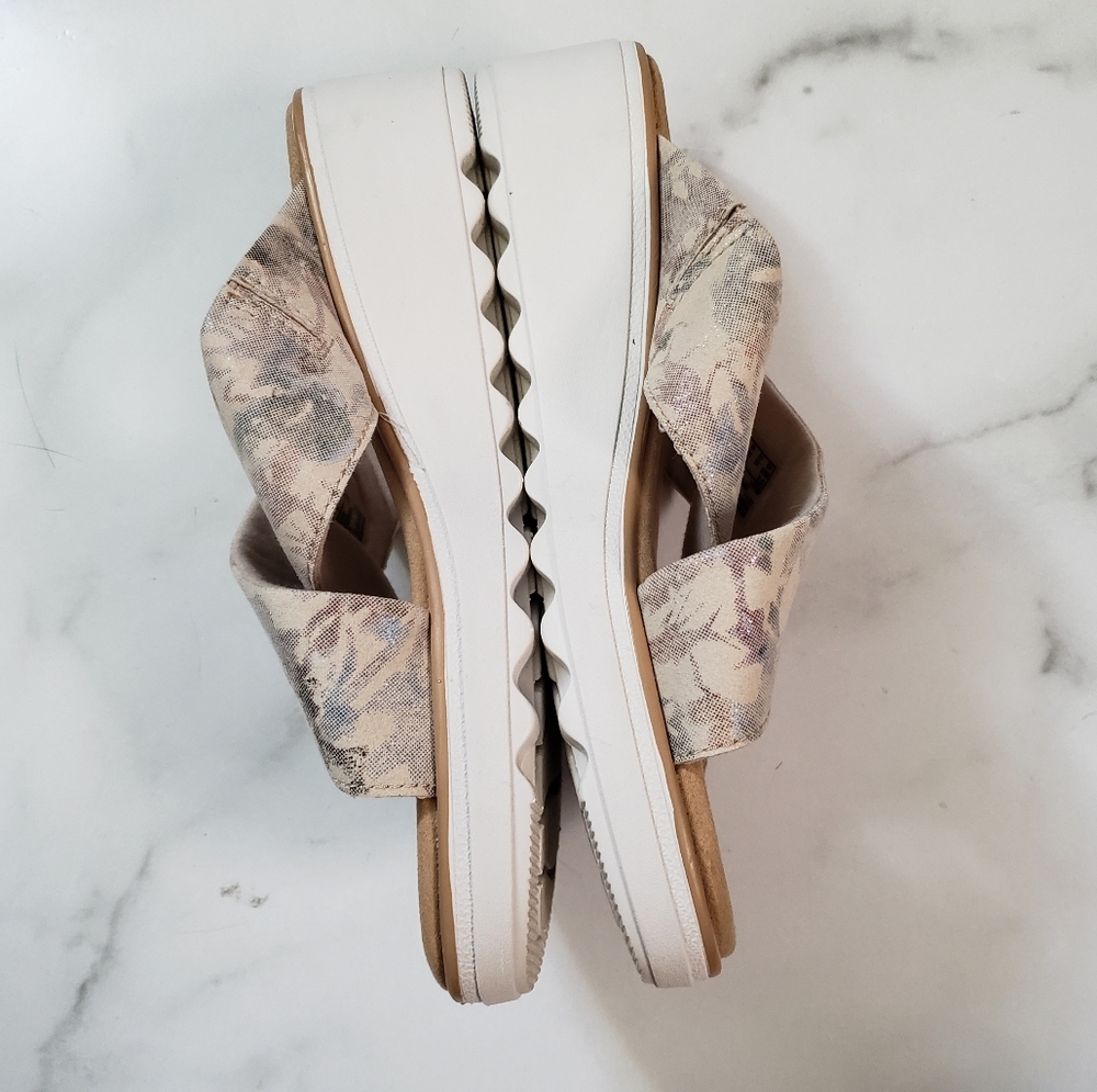 Clarks Collection Wedge Slide Sandals Jillian Gem-Sand Size 6.5 Wide A394305 - Picture 3 of 8